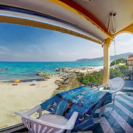 بيت ضيافة Ladario سارتي