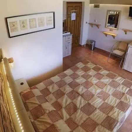 Ladario Guest house